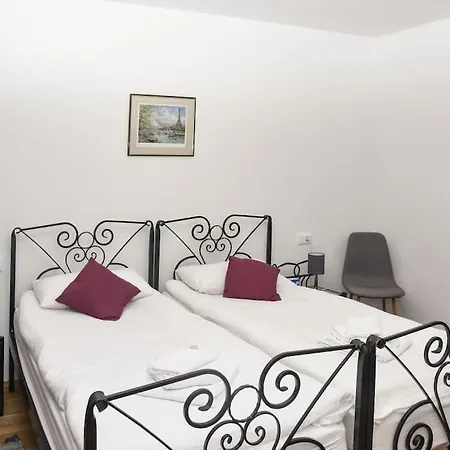 Hotel Tina 4*